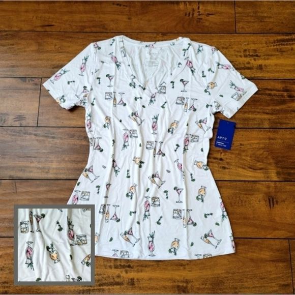 Apt 9 V-neck Tee- Summer Cocktails - Picture 1 of 5